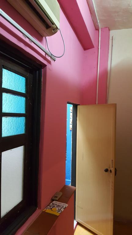 Hotel 28 Bahari George Town Esterno foto